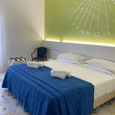 La Meridiana Hotell 3*