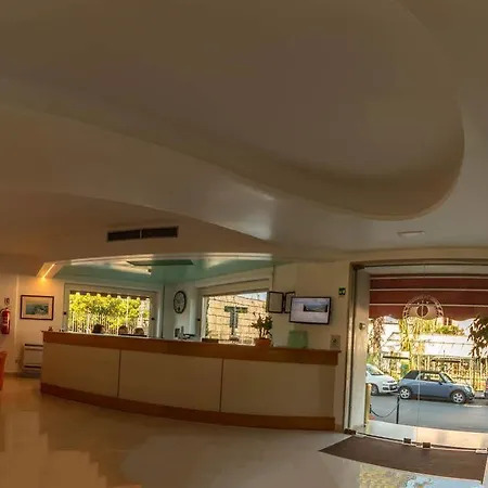Hotell La Meridiana 3*