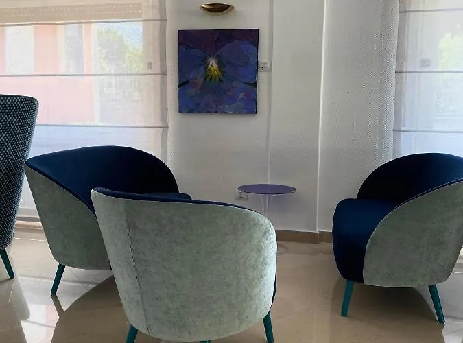 La Meridiana Hotel 4*